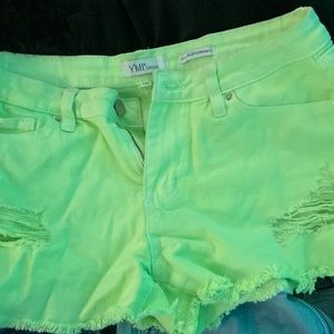 4 pairs of shorts
